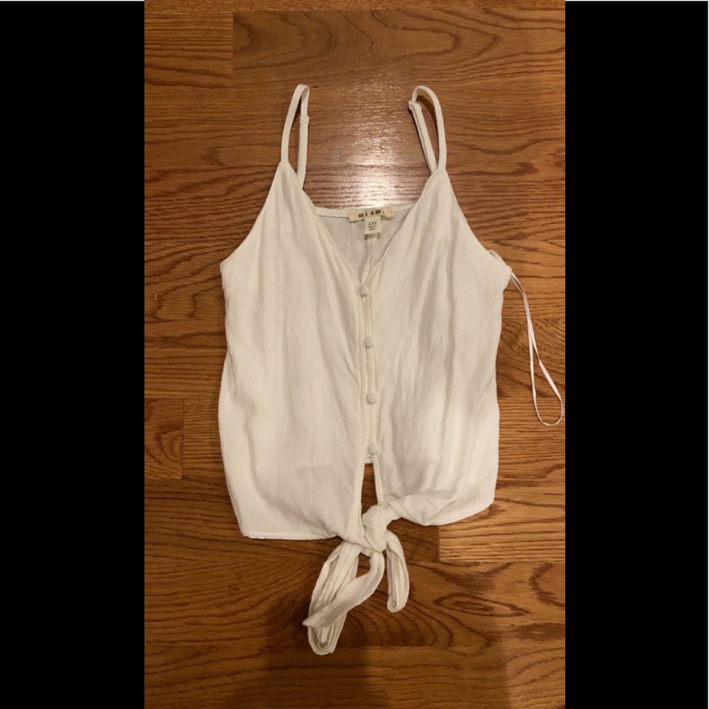 White tank